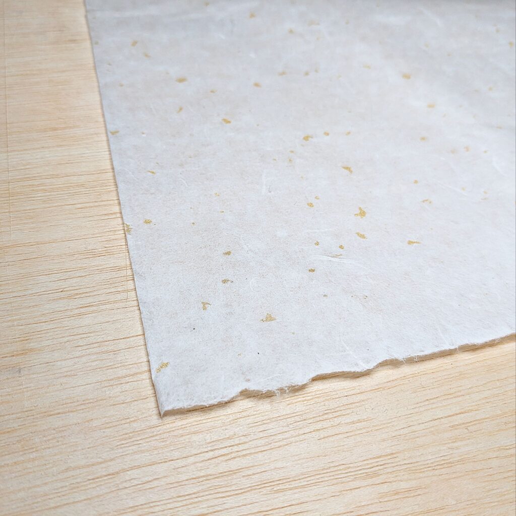 Fine Chinese Dragon Cloud Mulberry Pi Paper - Fibers Inclusions and Gold Flake - 34 gsm